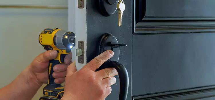 Commercial Door Lock Installation San Pablo