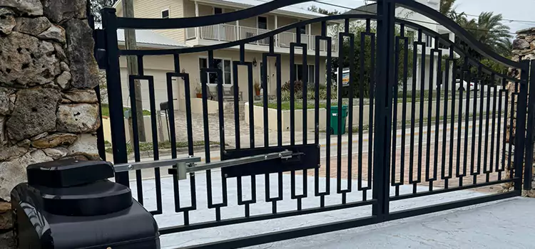 Swing Gate Opener with Keypad San Pablo