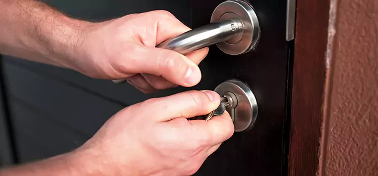 Door Closer Repair & Installation San Pablo